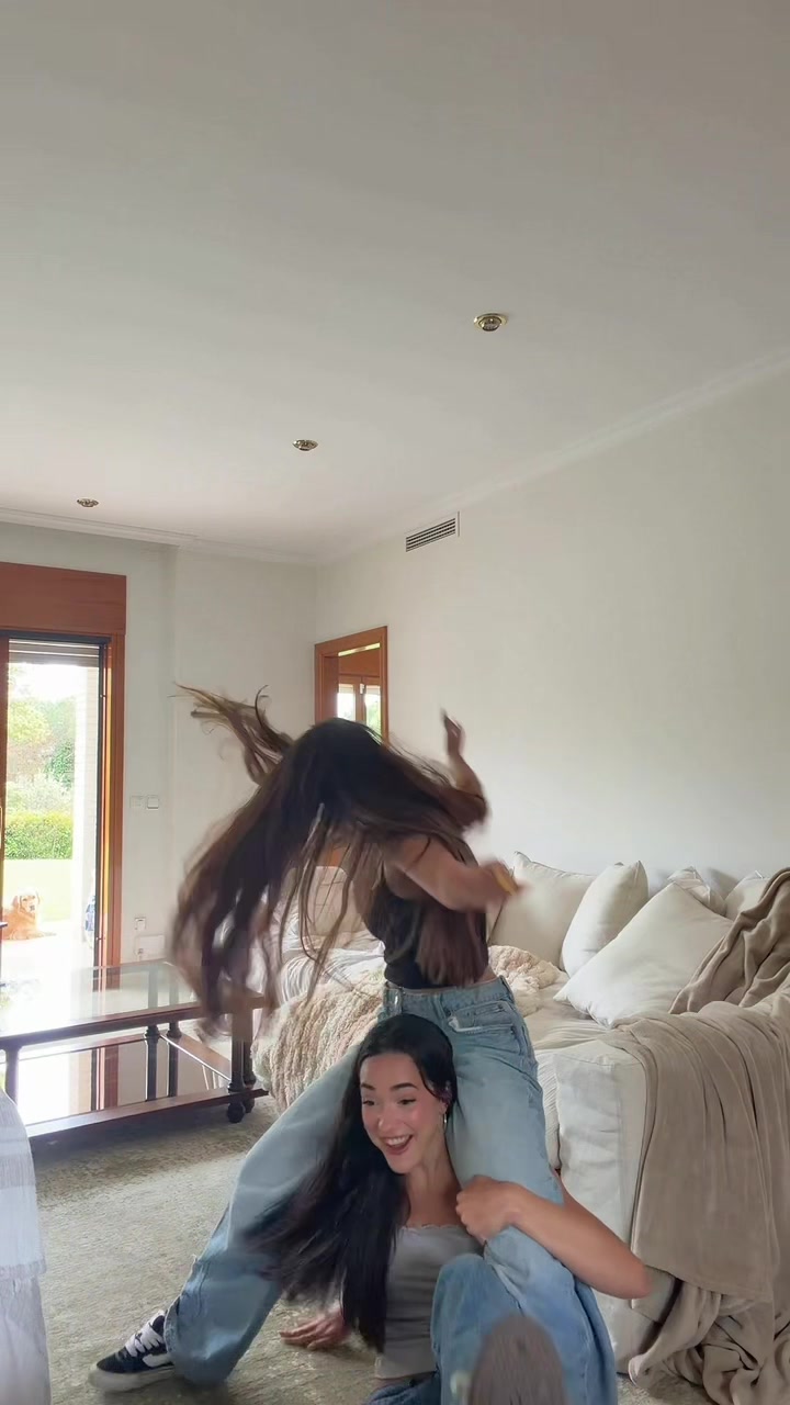 @monismurf ⚡️