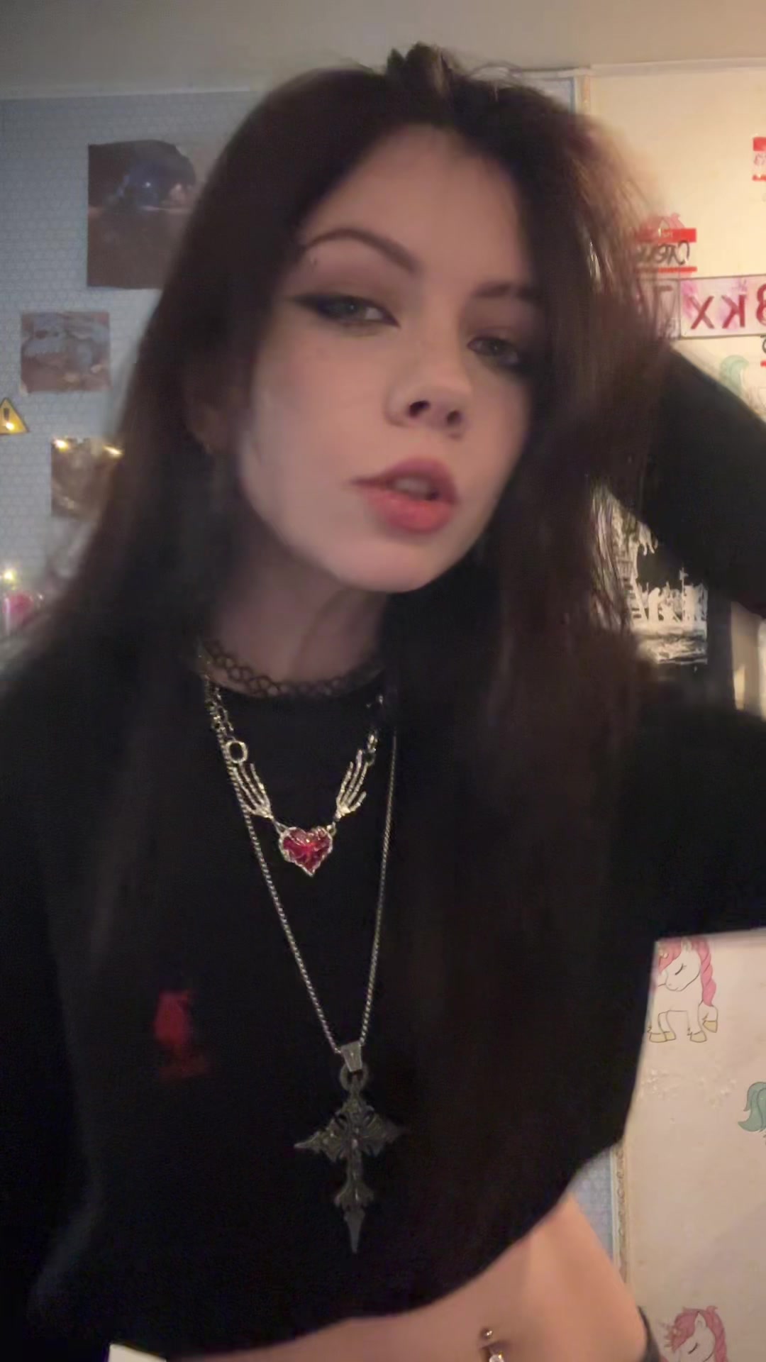 @Алиска ☮️ 🍏