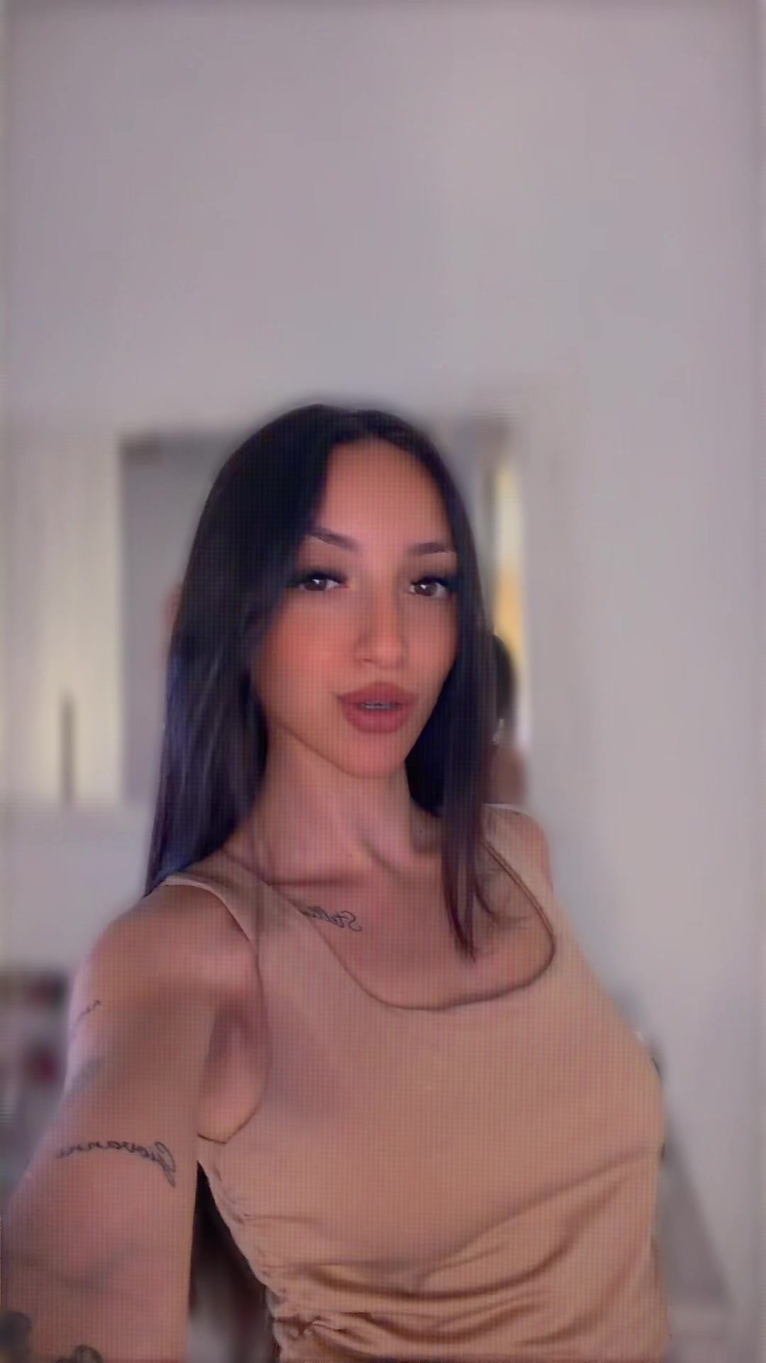 @aurora.molonia