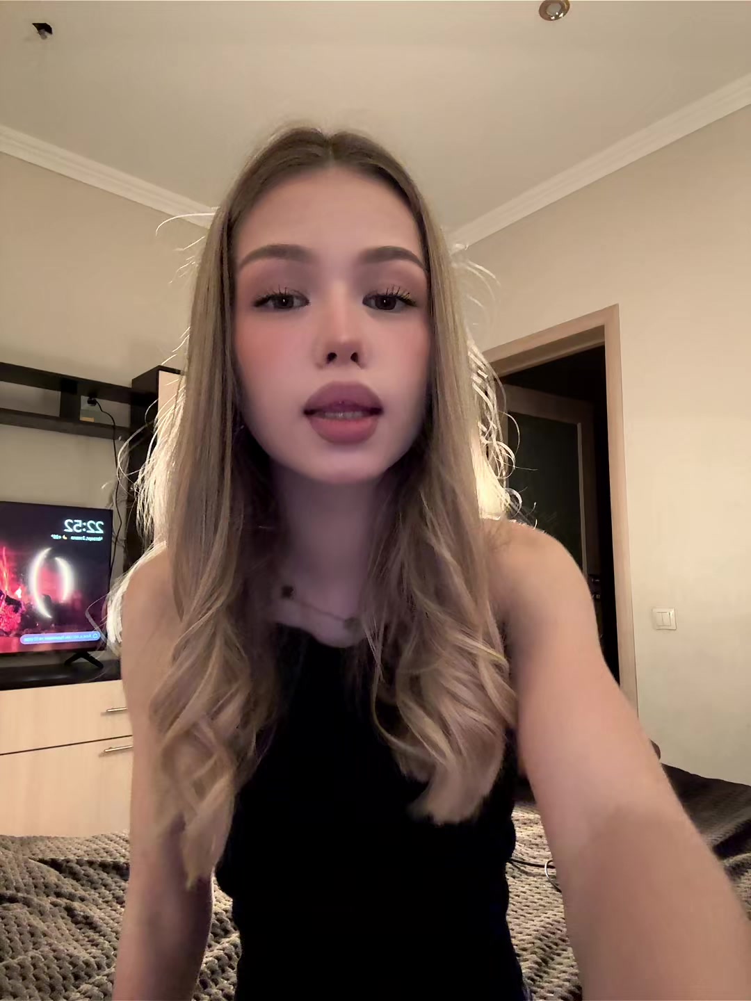 @23:23