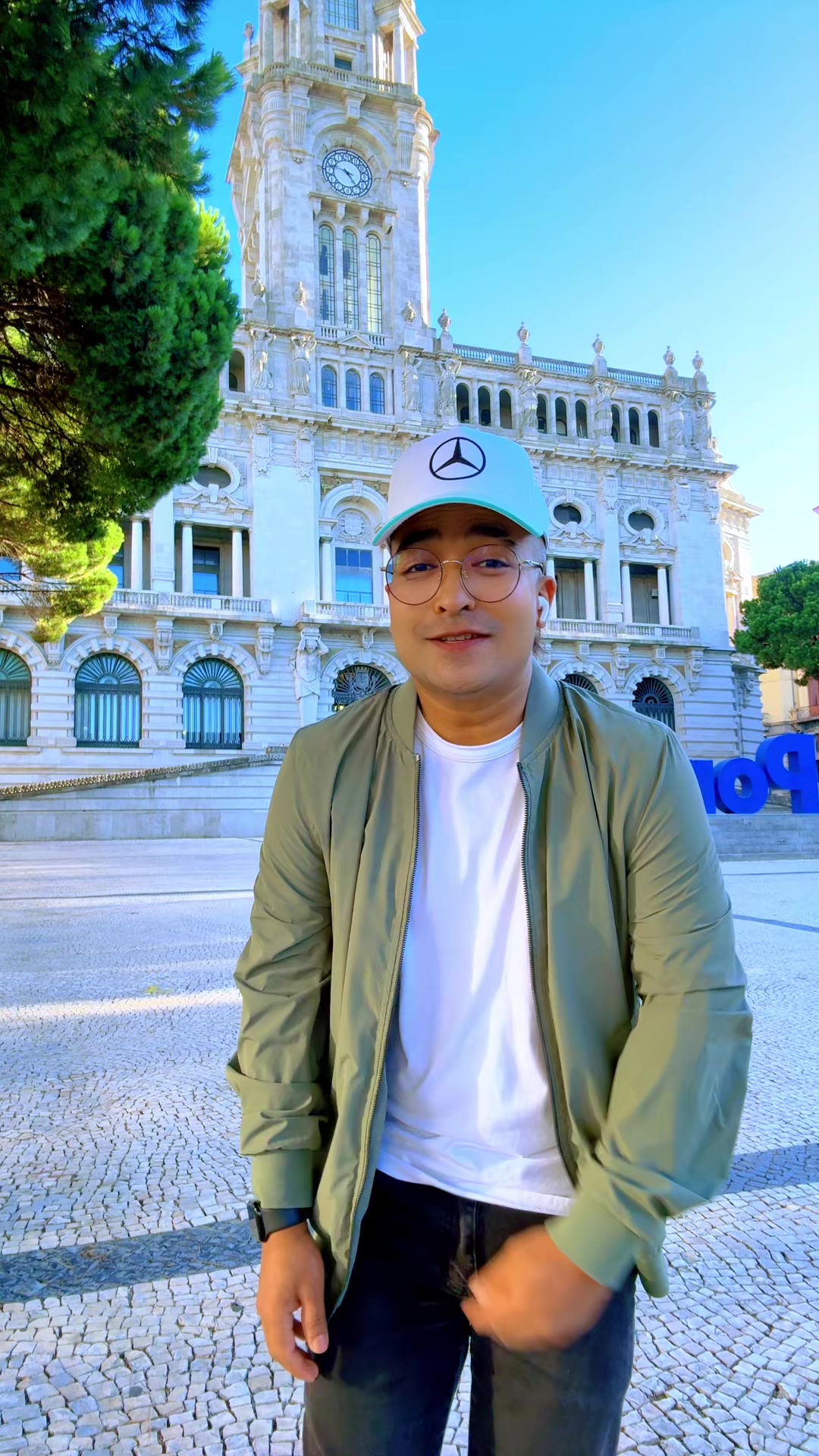 @Aneet CIwl 🇵🇹 🇳🇵
