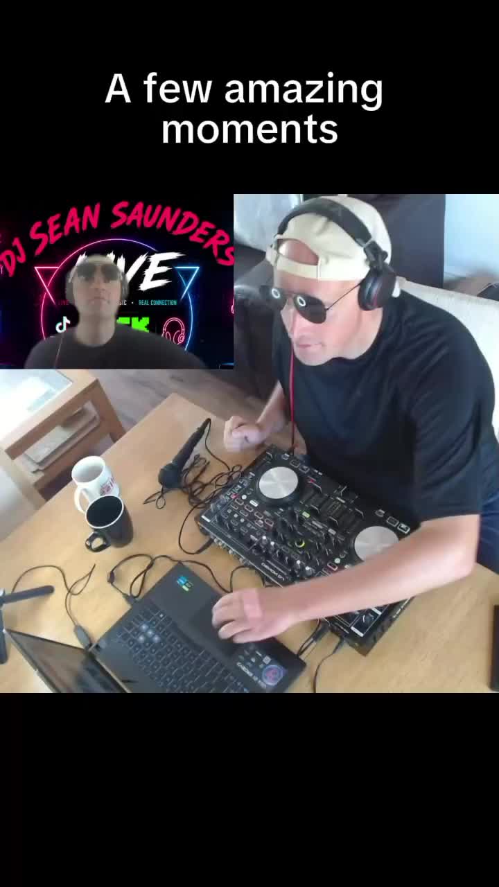 @Genuineseansaundersworld