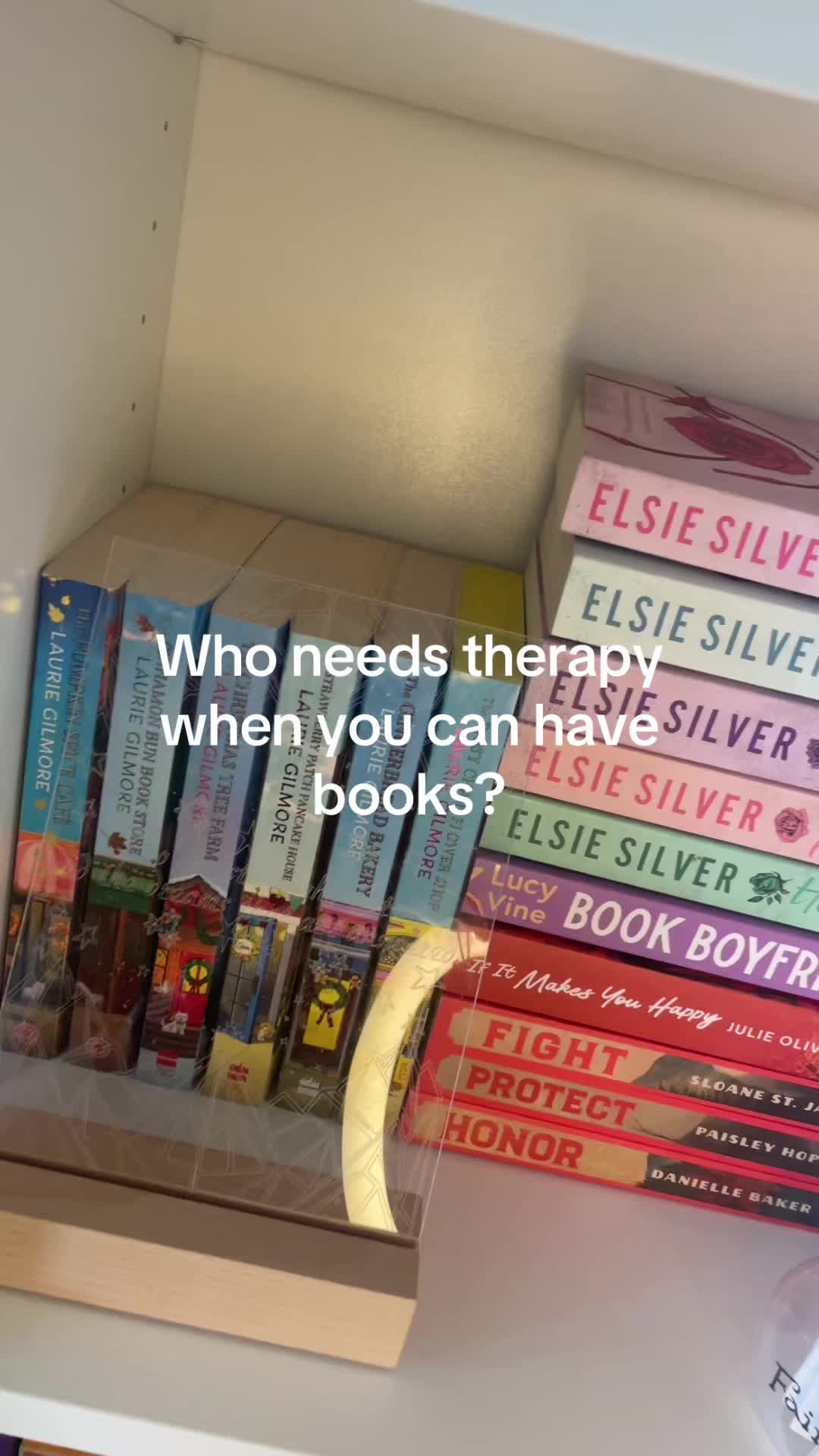 @Anwen’s Library 📚🌿✨