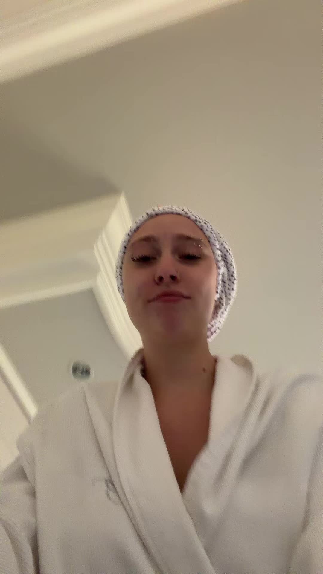 @adriana