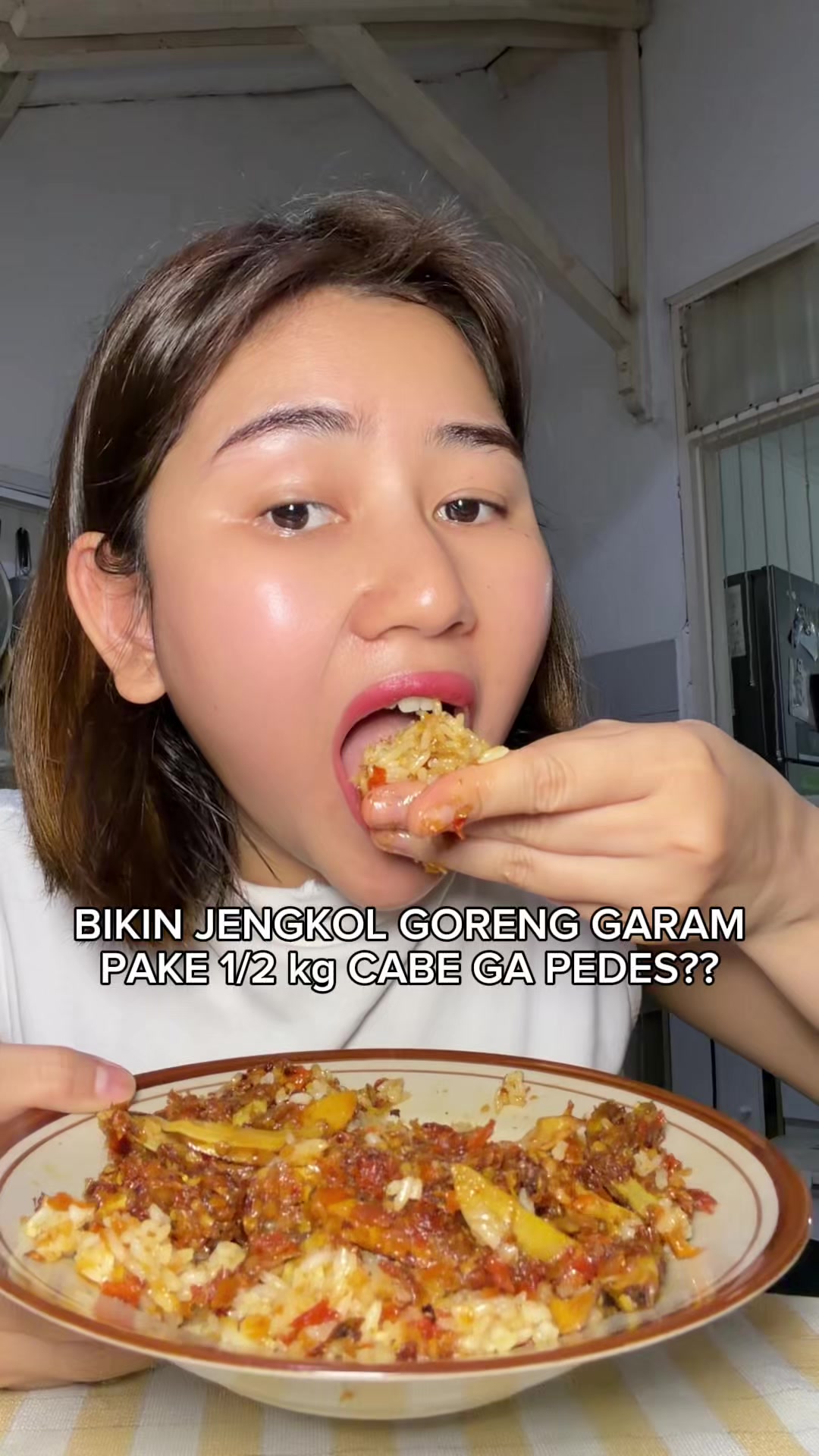 @chintyaamelia
