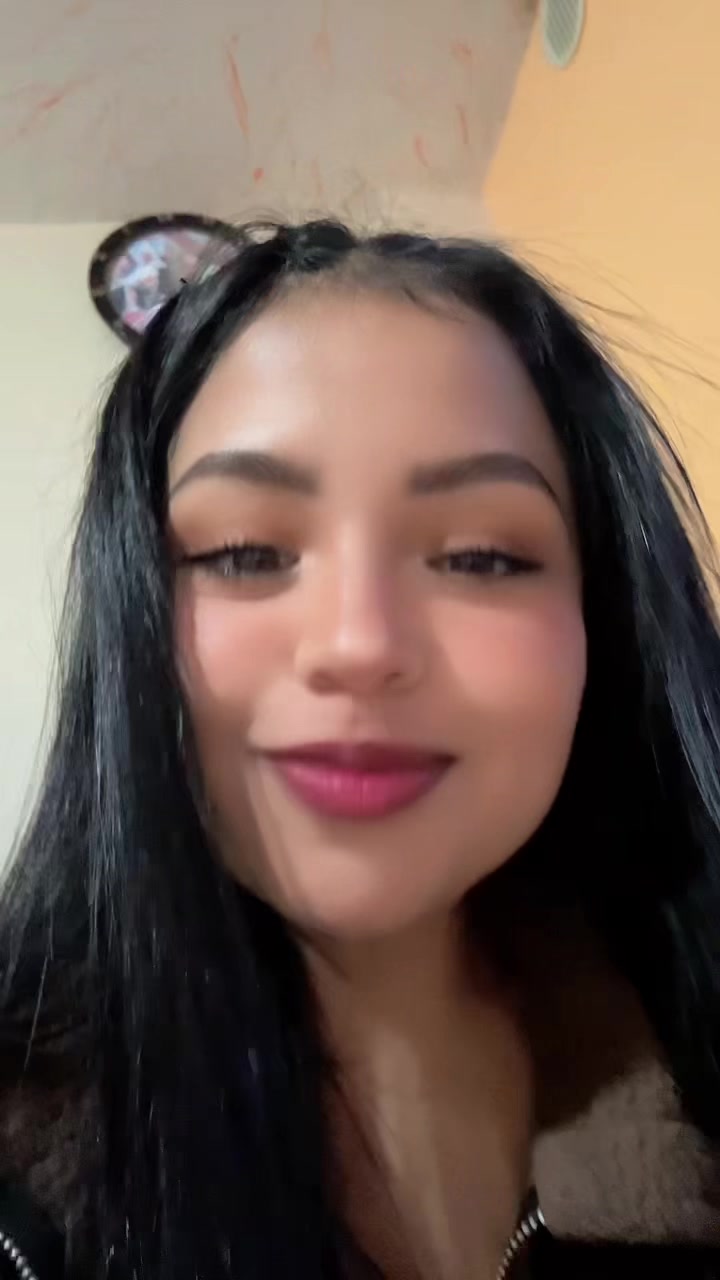 @Dayana Mishel