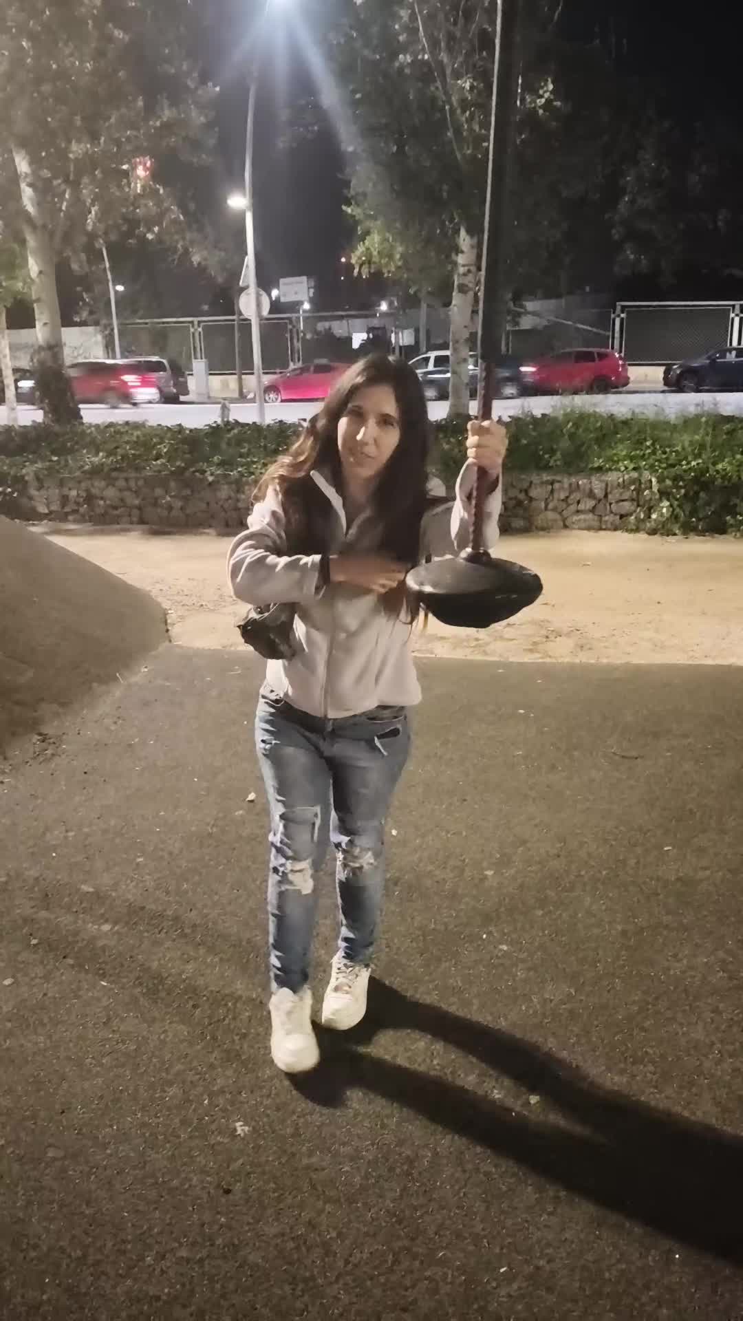 @Elvira