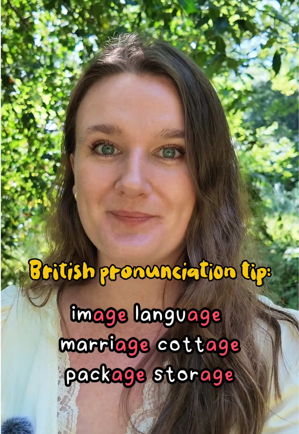 @Rebecca’s English Hub