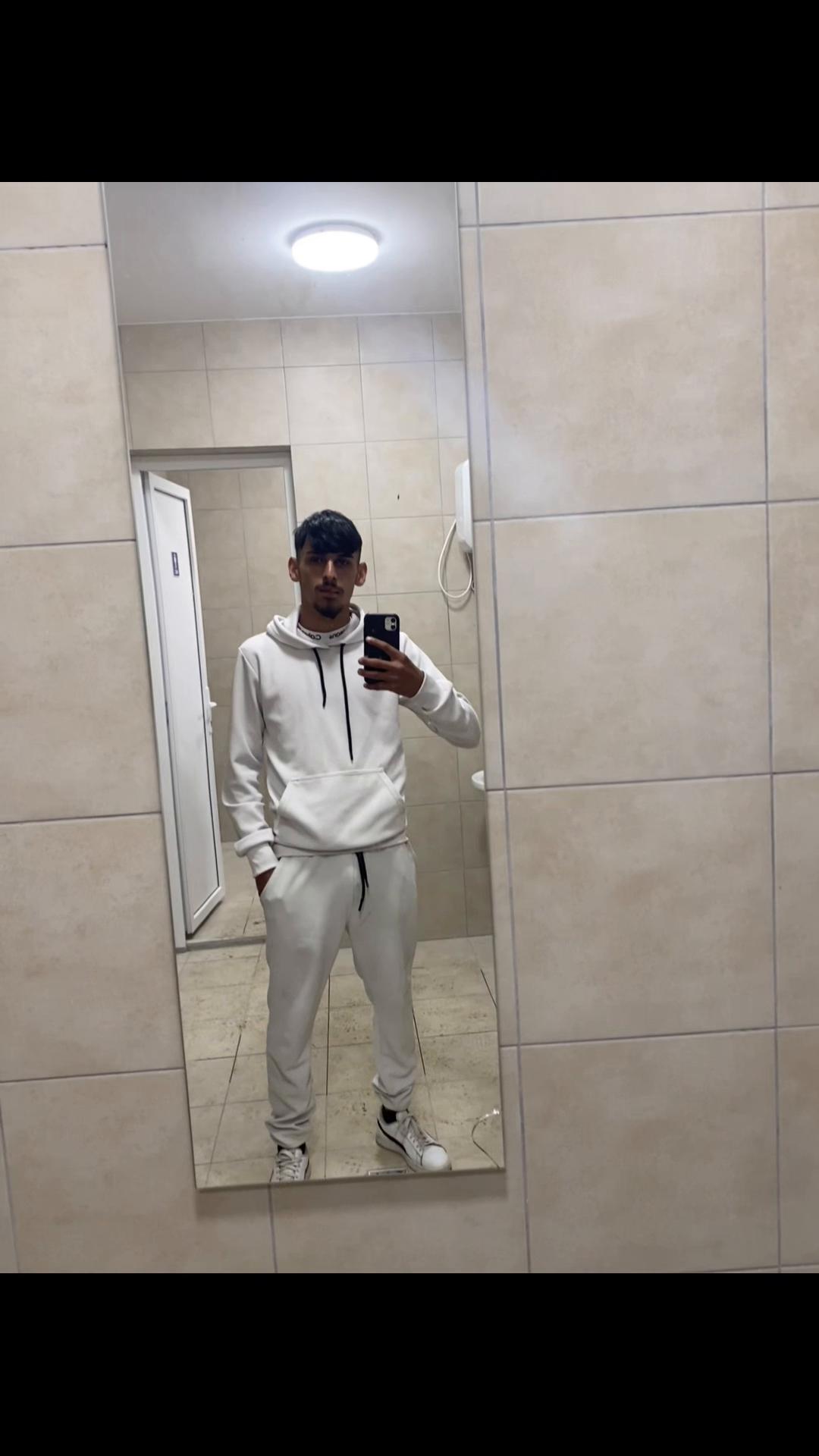 @Alex_juniorr7777