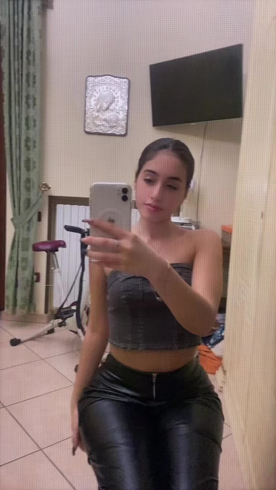 @12🍭