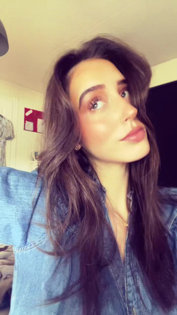 @👑