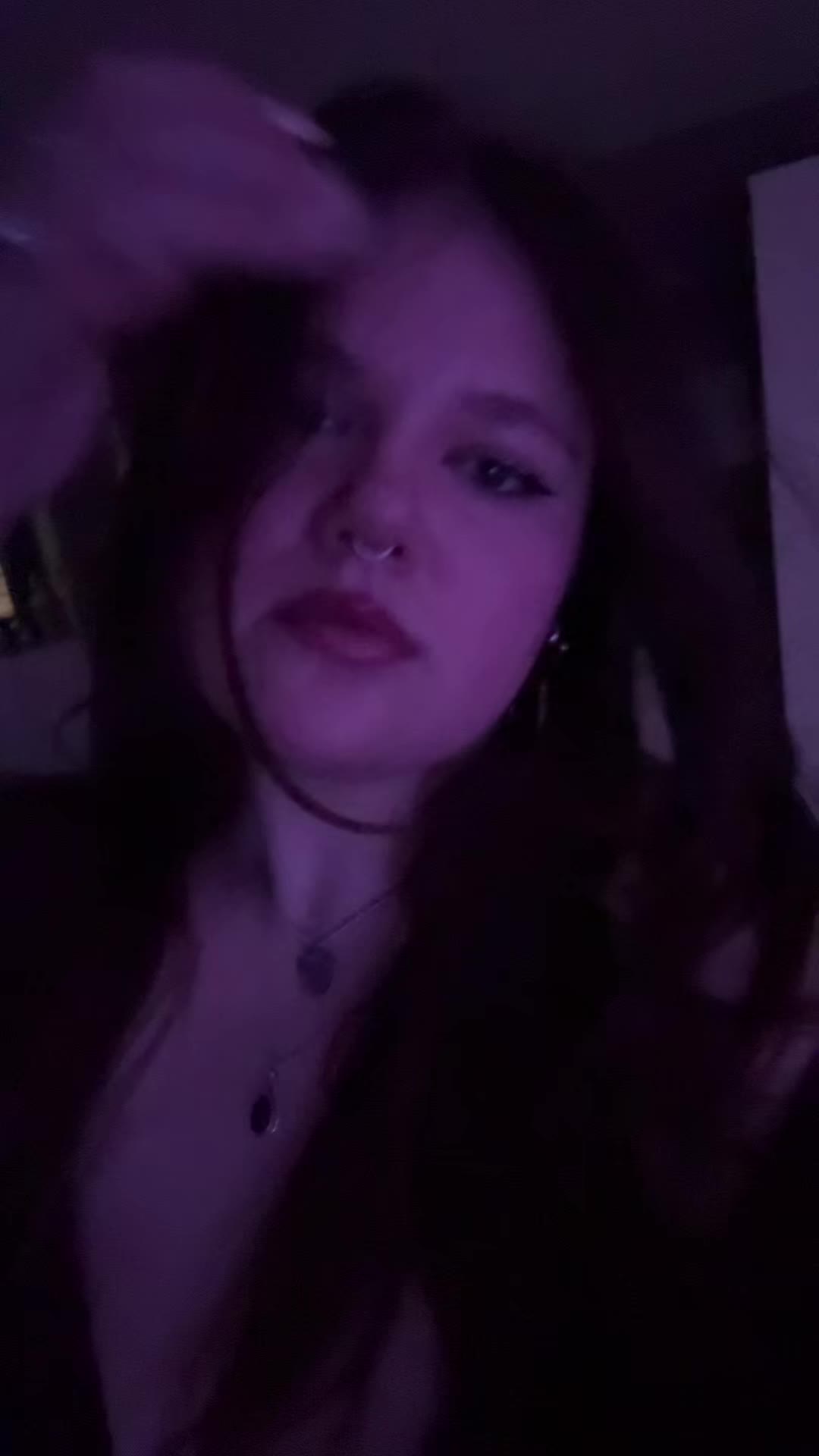 @elena🧞♀️