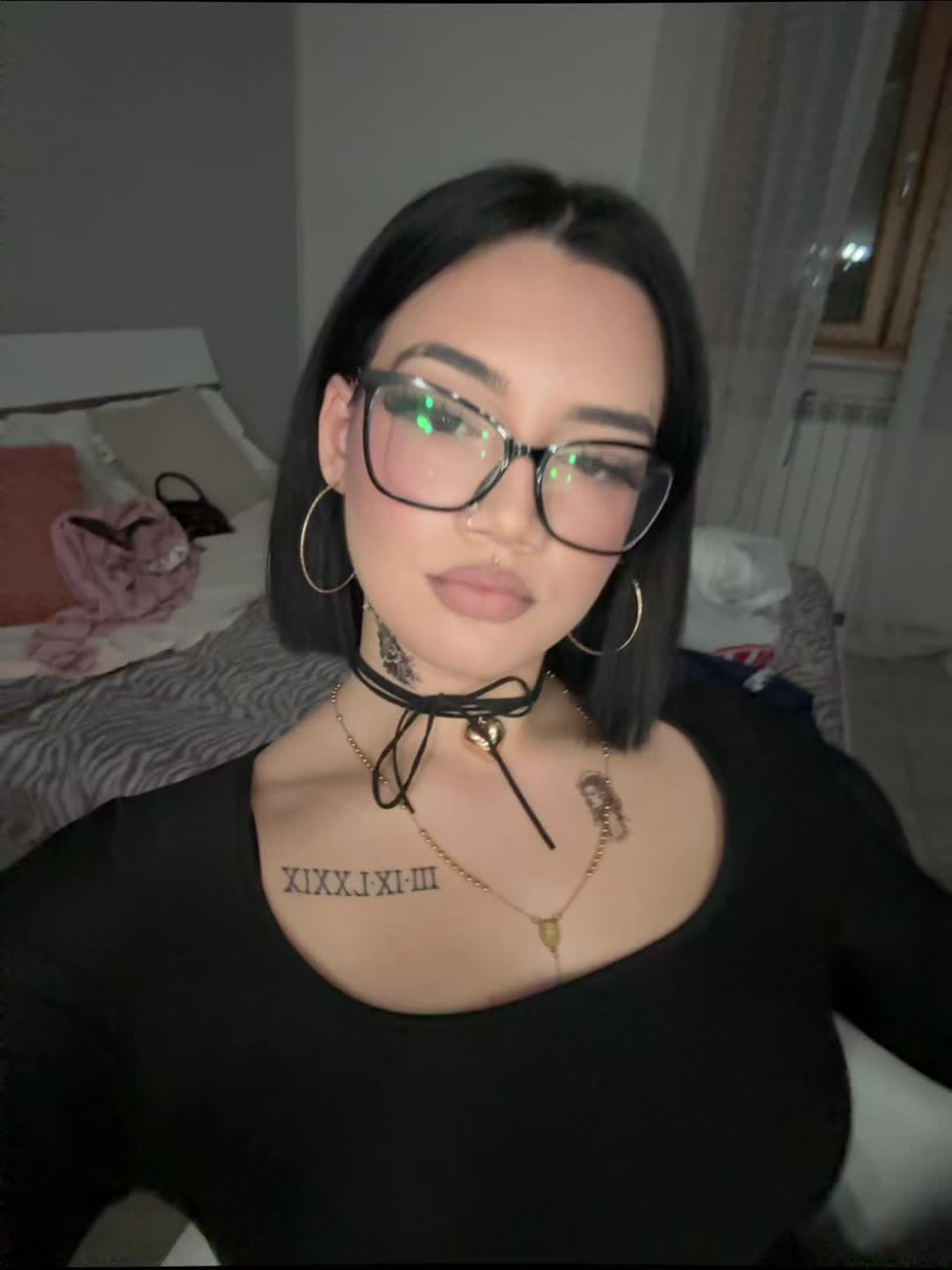 @vi