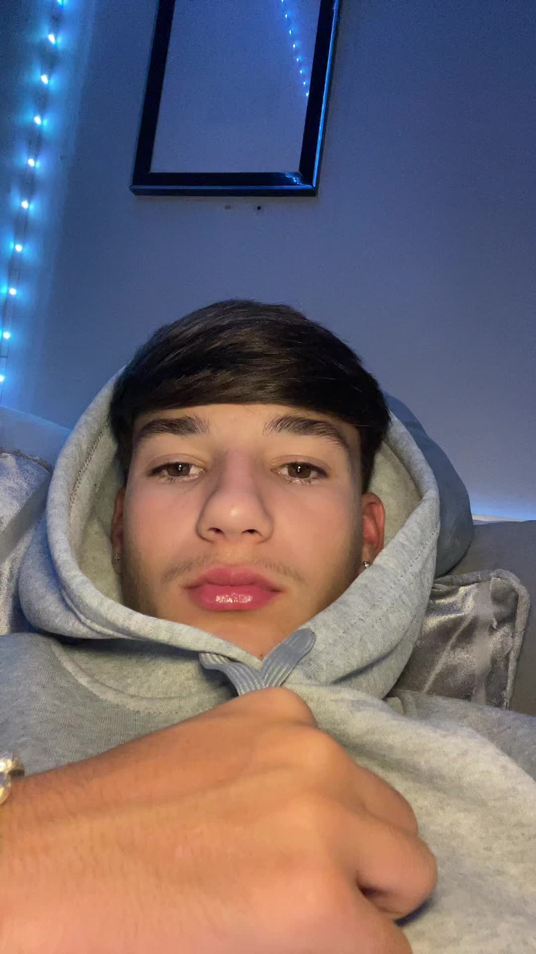 @Haid😎🤟🏼