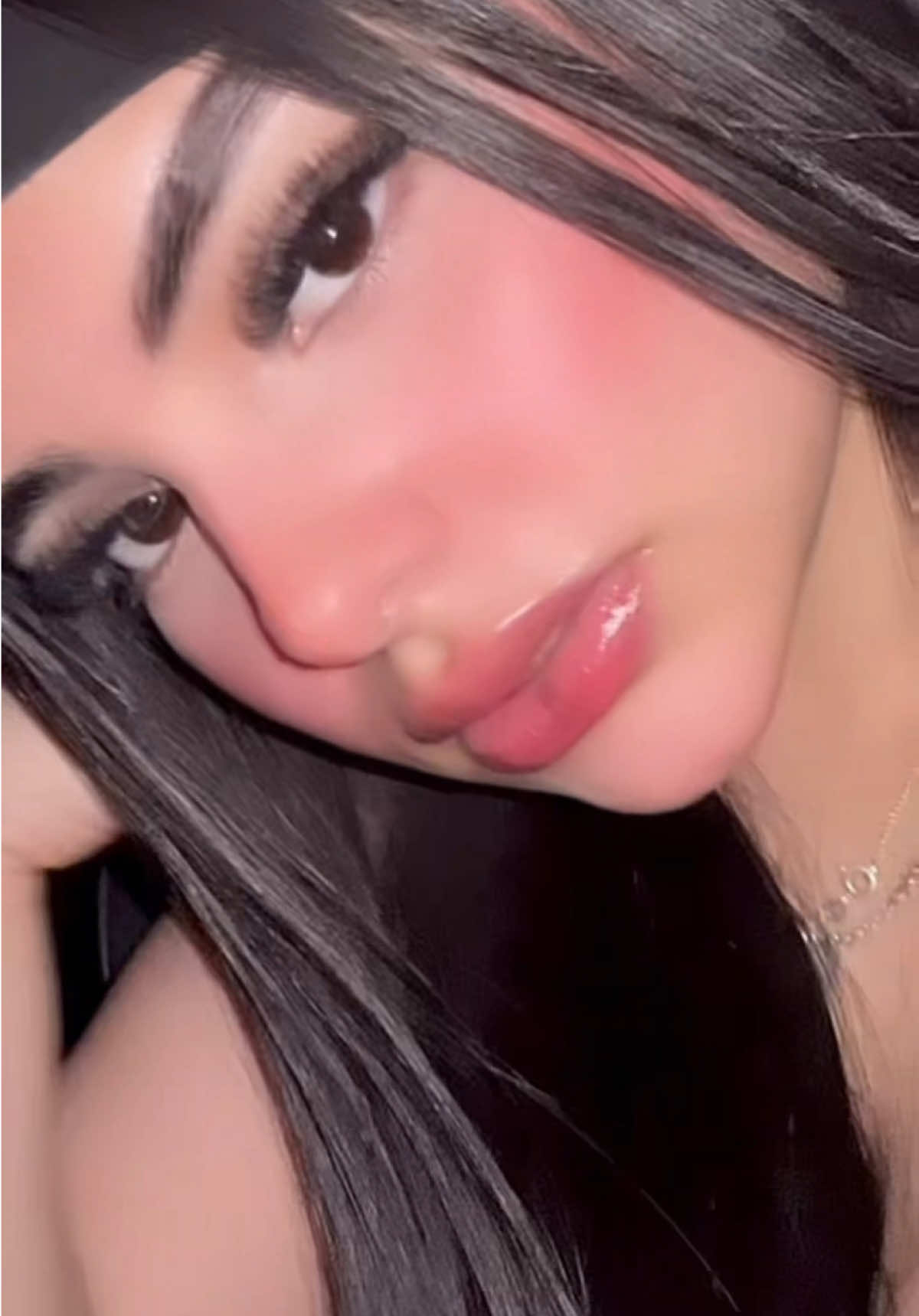 @Valeria López🖤
