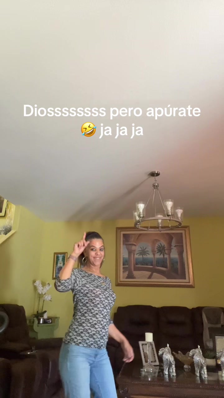 @Nora Arias