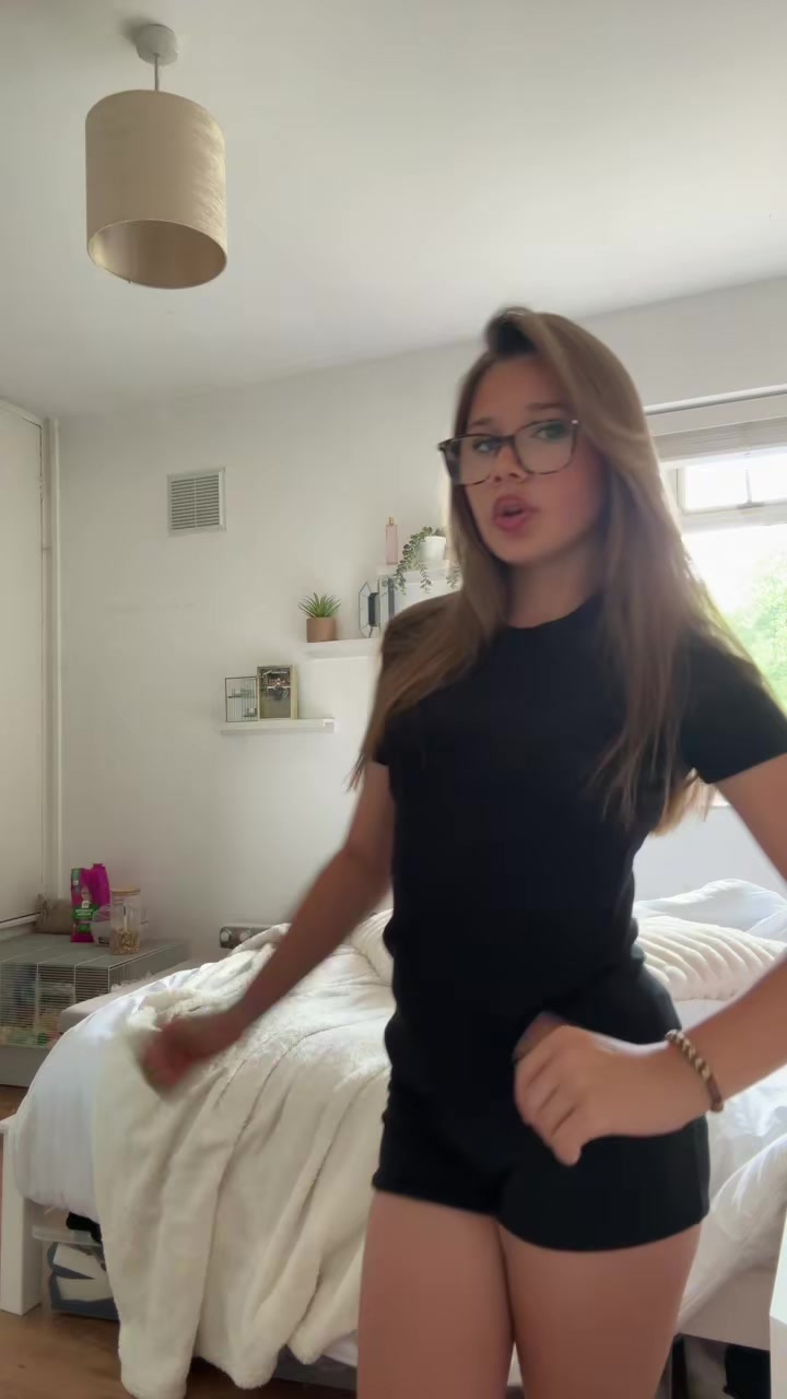 @𝐝𝐚𝐫𝐜𝐲❦