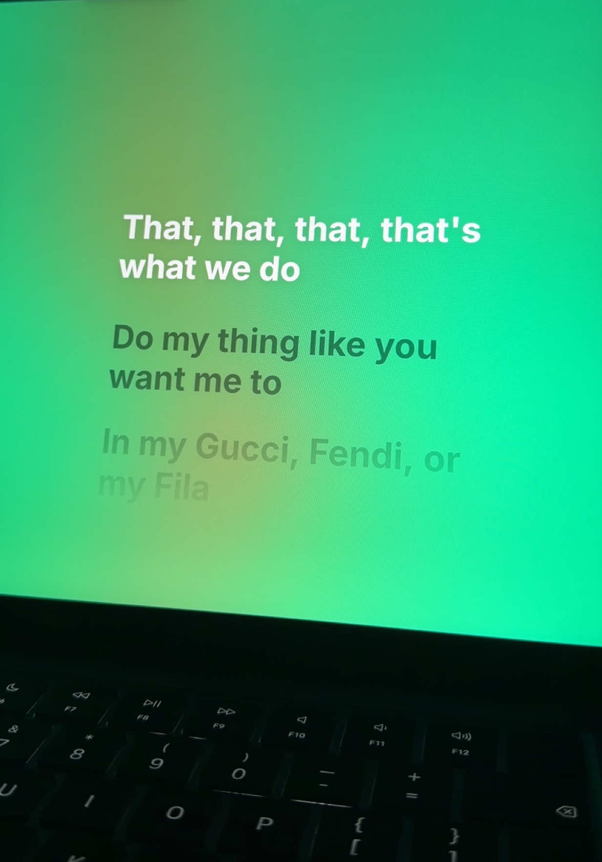 @trivioze