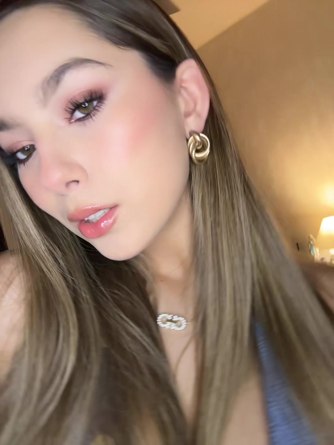 @secretsandra 🙈