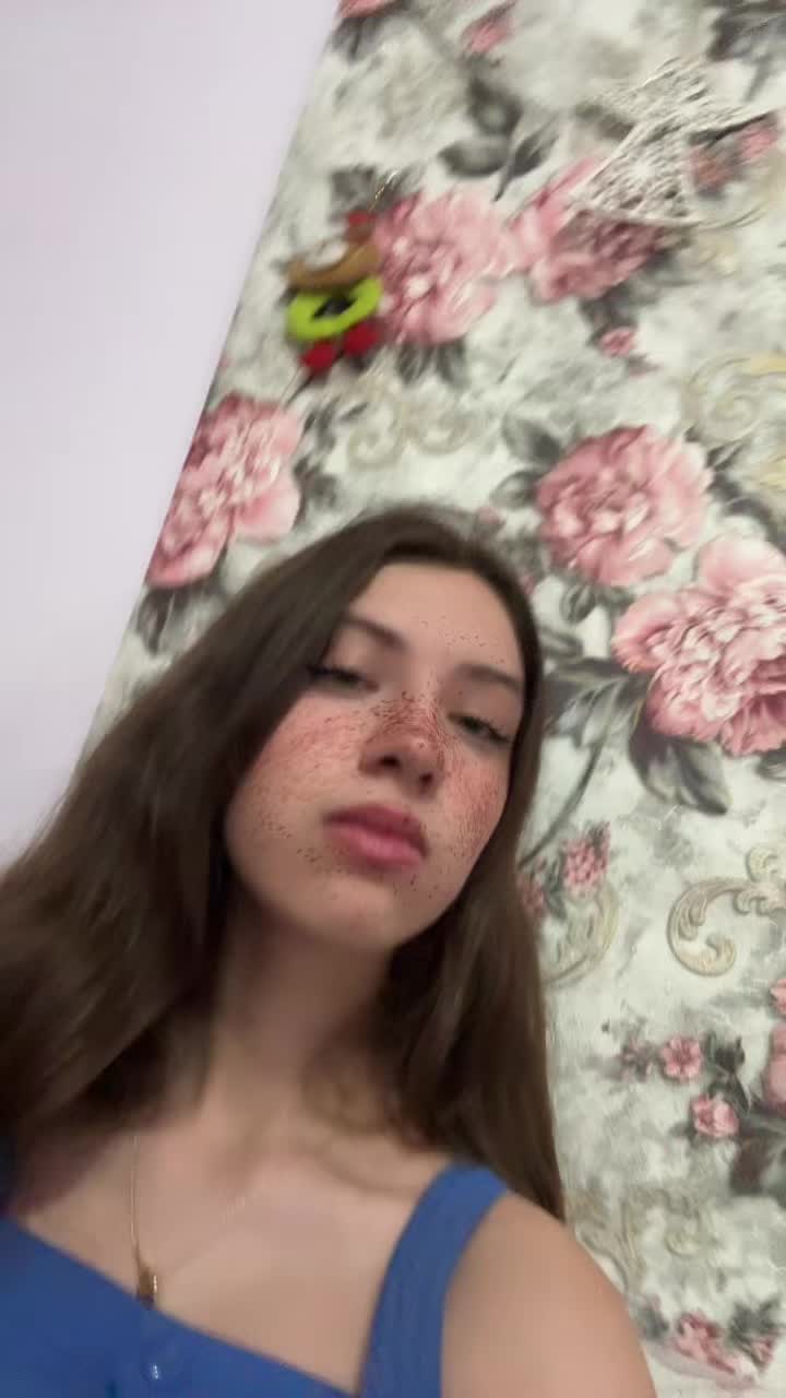 @Poli