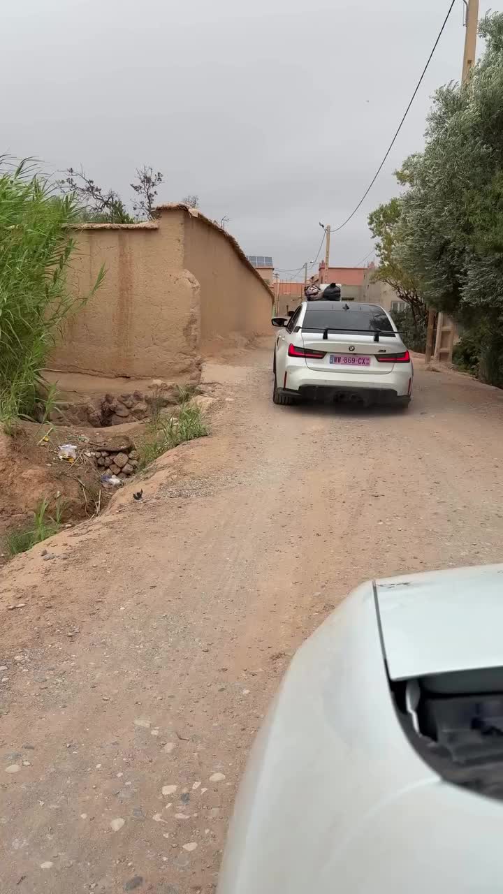 @عشاق السيارات أحبكم جميعا &hearts;️❣️