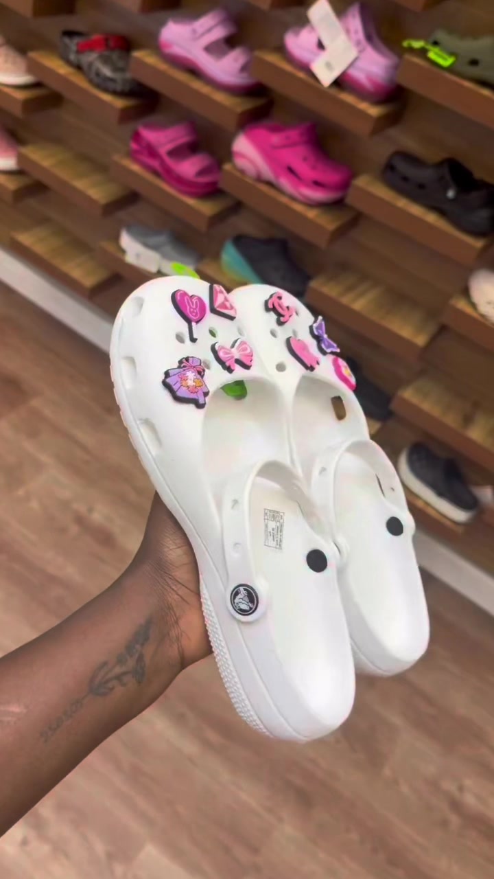 @Ari_closet🩷Crocs vendor in ib