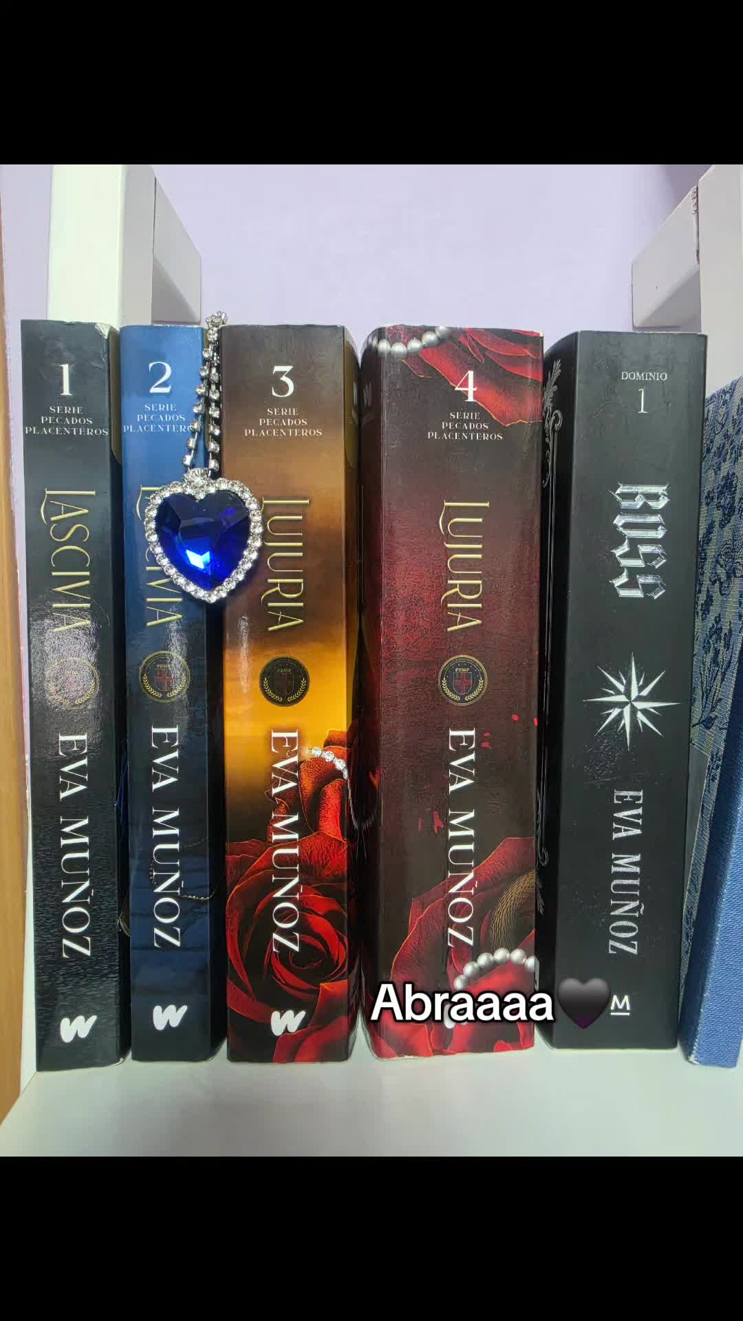@dark.books📚