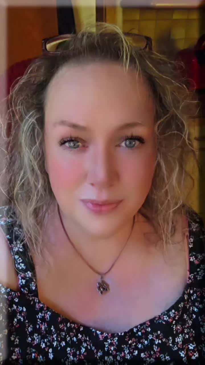 @Heidi 💜🖤