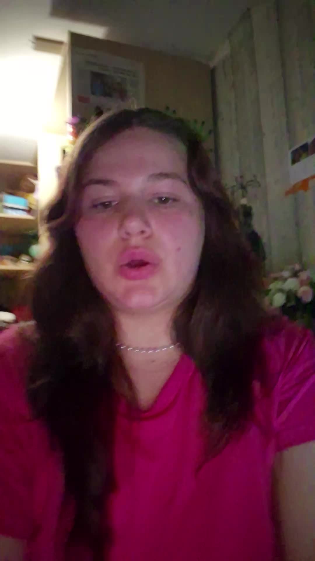 @Loulou