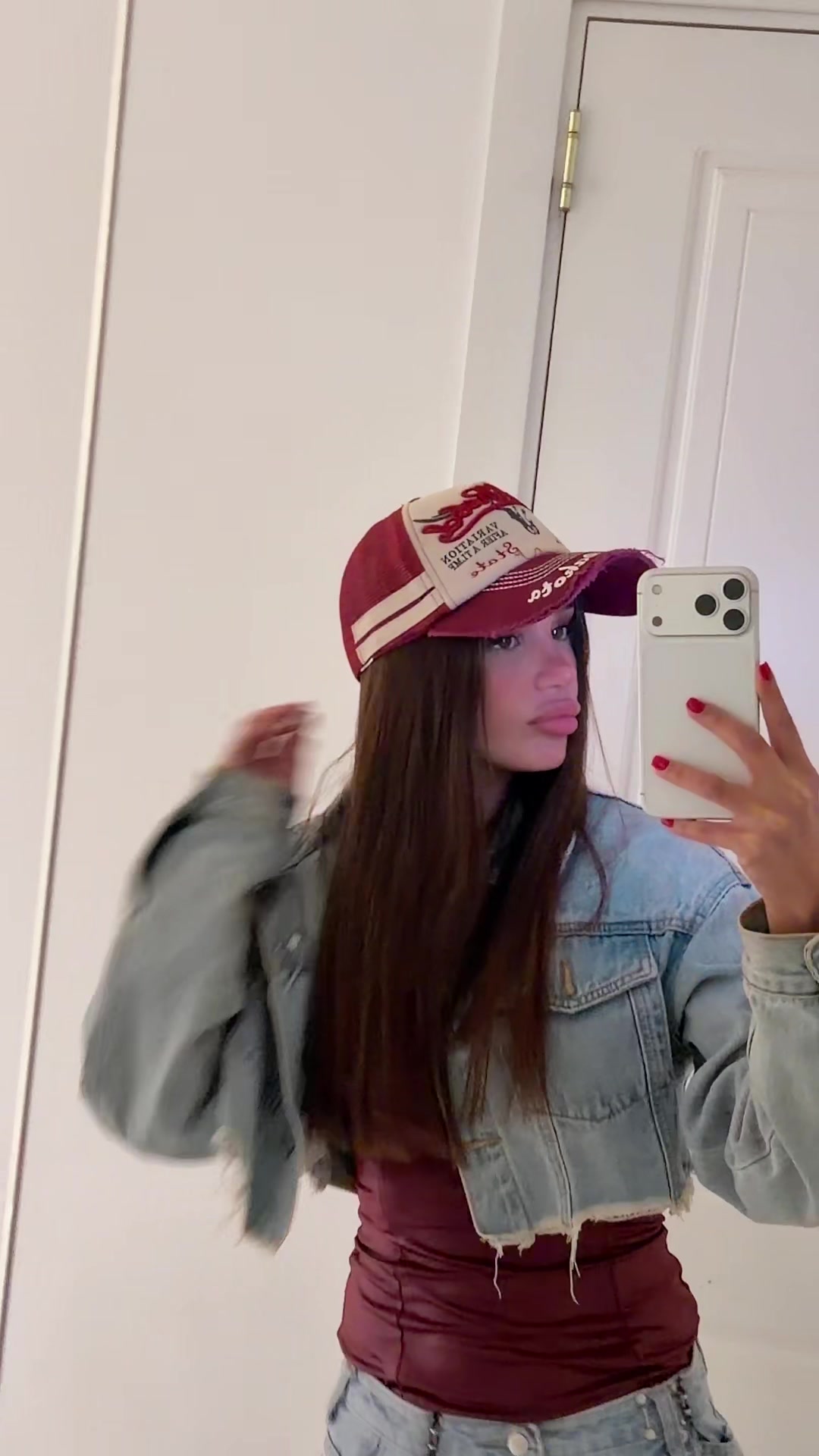 @ILona