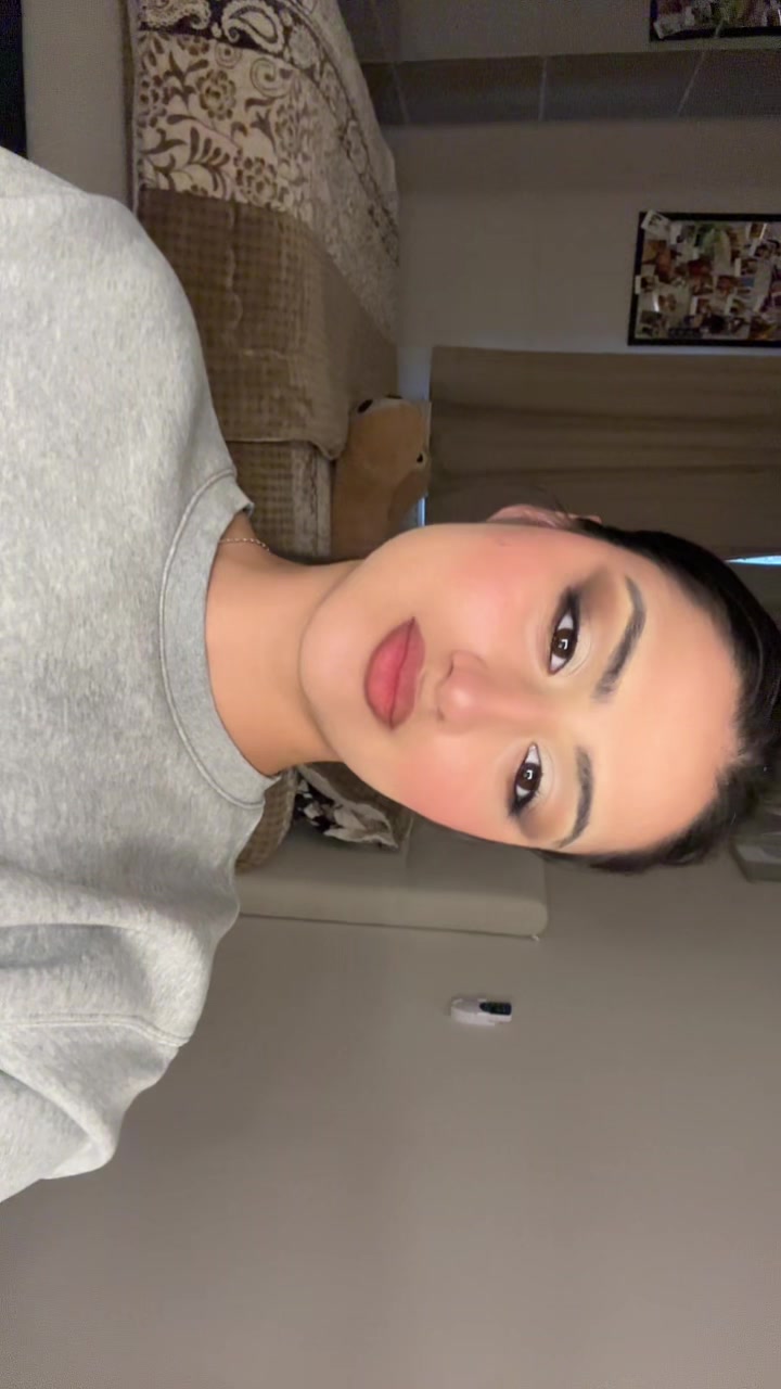 @raman [Make up Artist]