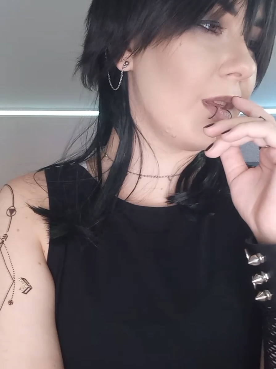 @RosemaryRia