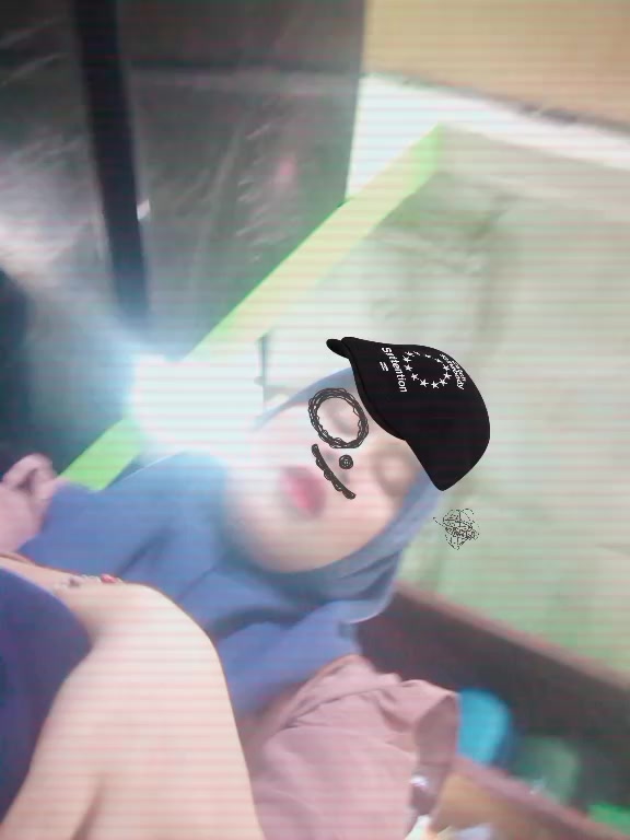 @Ayu ๐ท๐