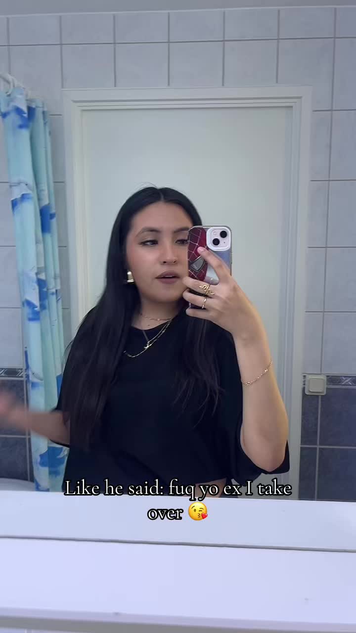 @Laura ♱