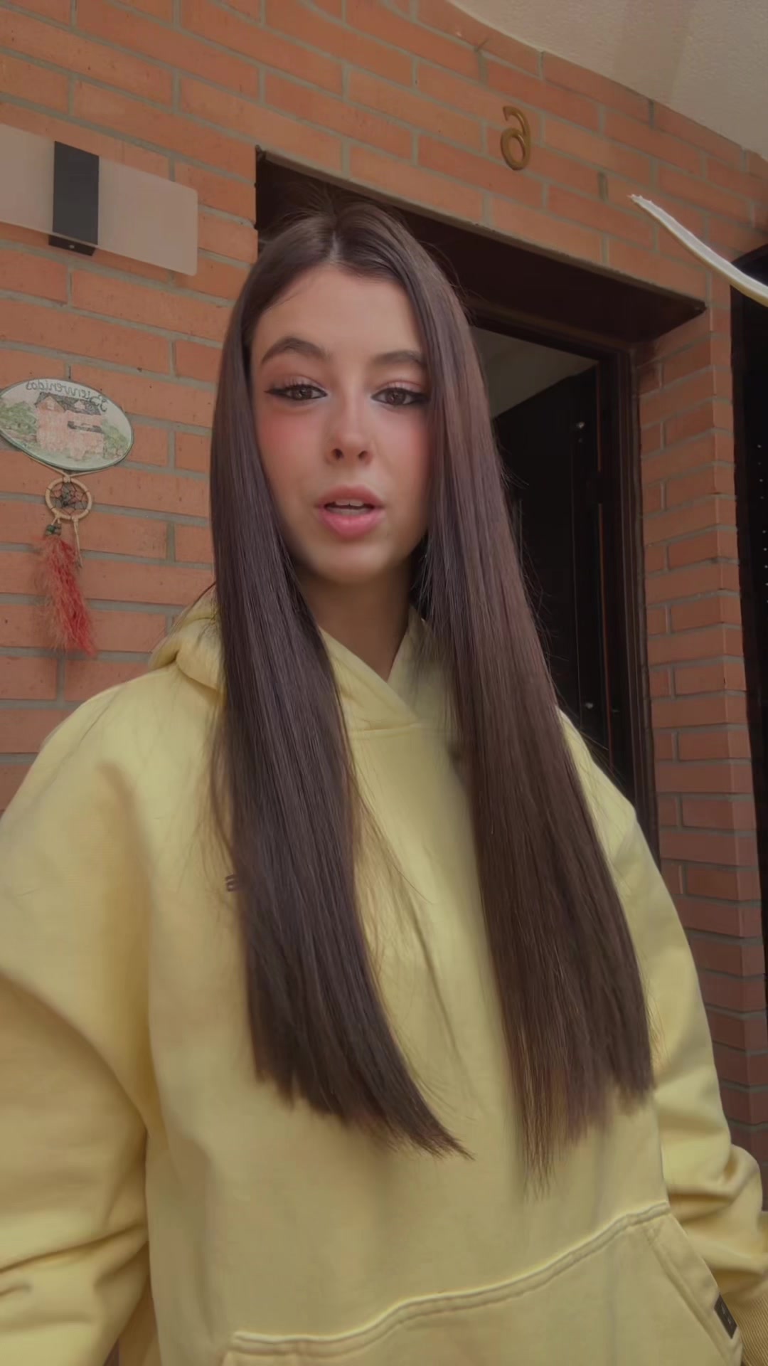 @ℒ𝒶_𝒬𝓊𝑒𝓋𝑒𝒹𝒶