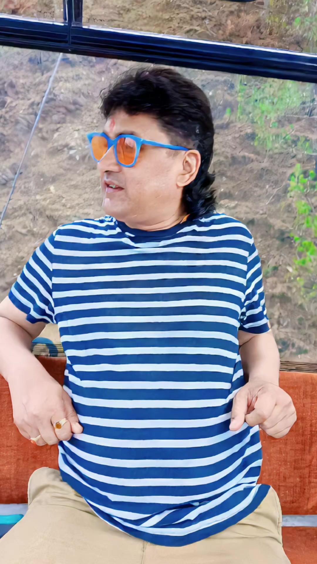 @D k Nepal 455