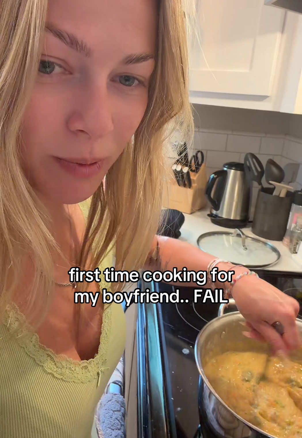 @LIVIA DEAN