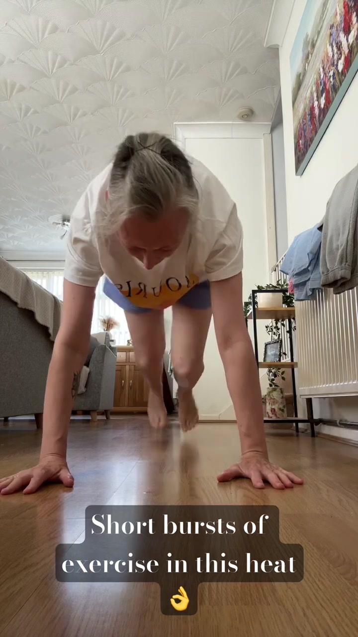 @justjaney1