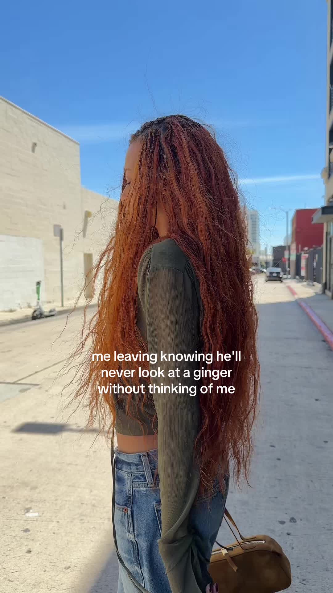 @ravyn lenae