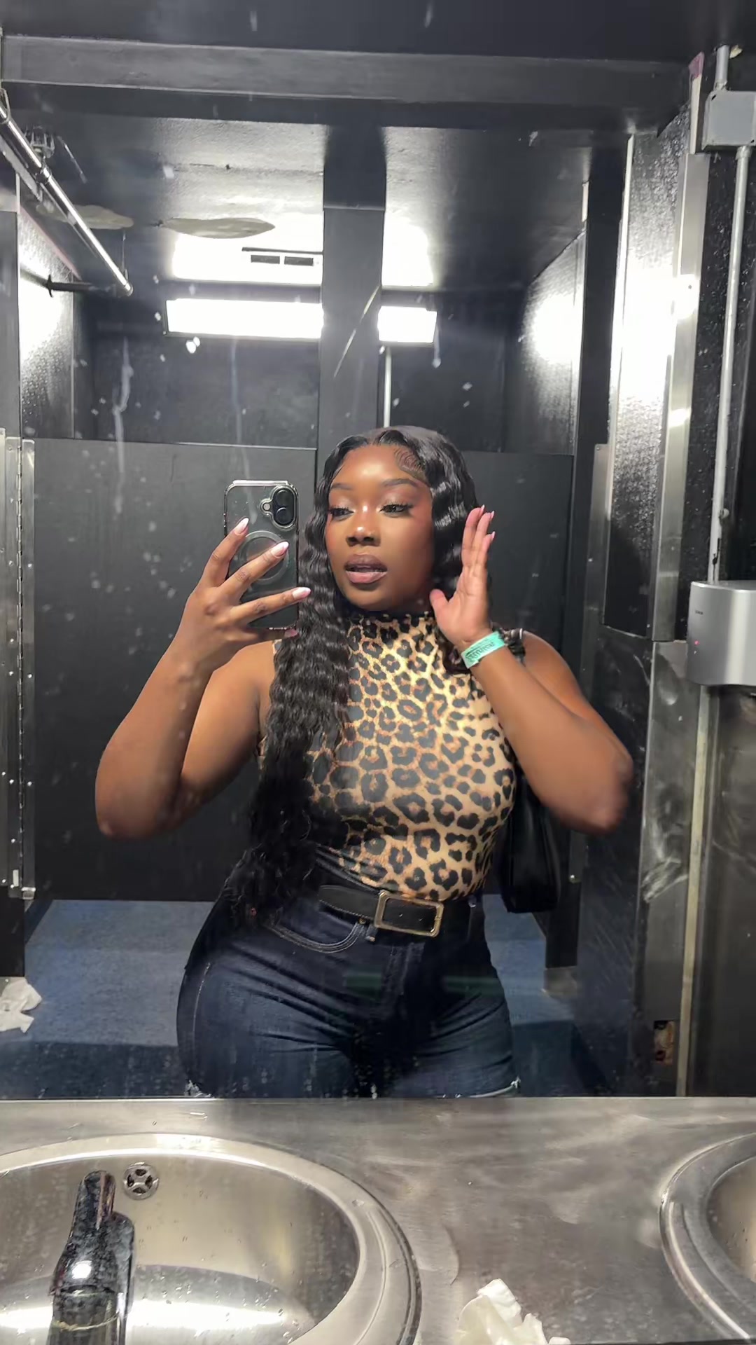 @TheyluvvEmeline