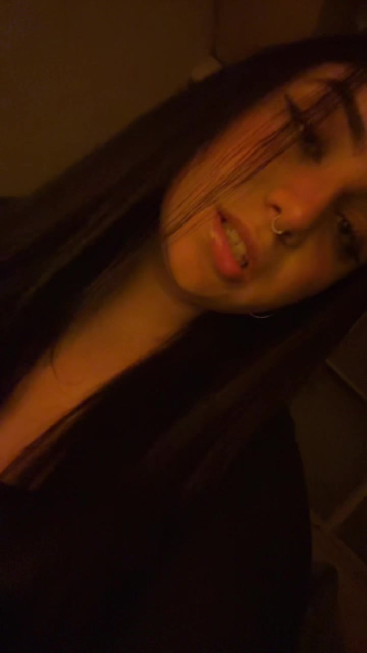 @𝖆𝖓𝖎𝖙𝖆🕷️