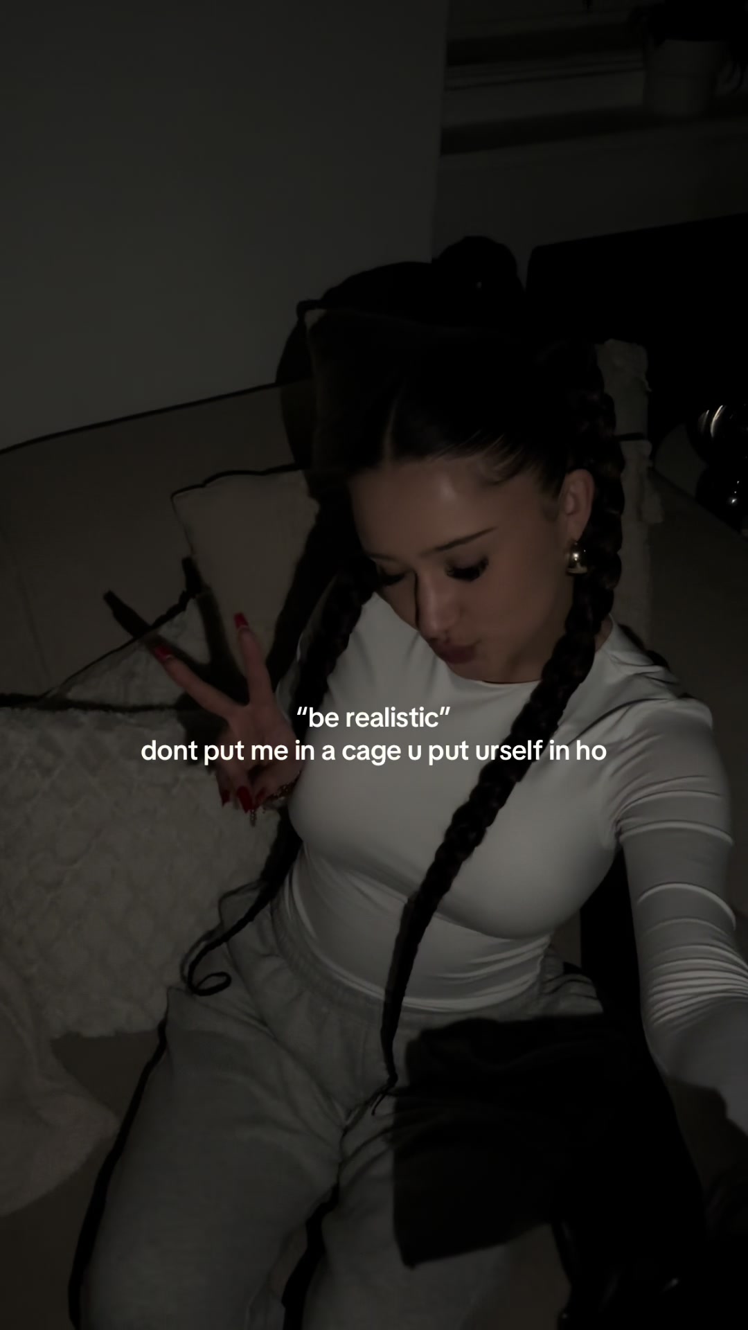 @leoniewplr