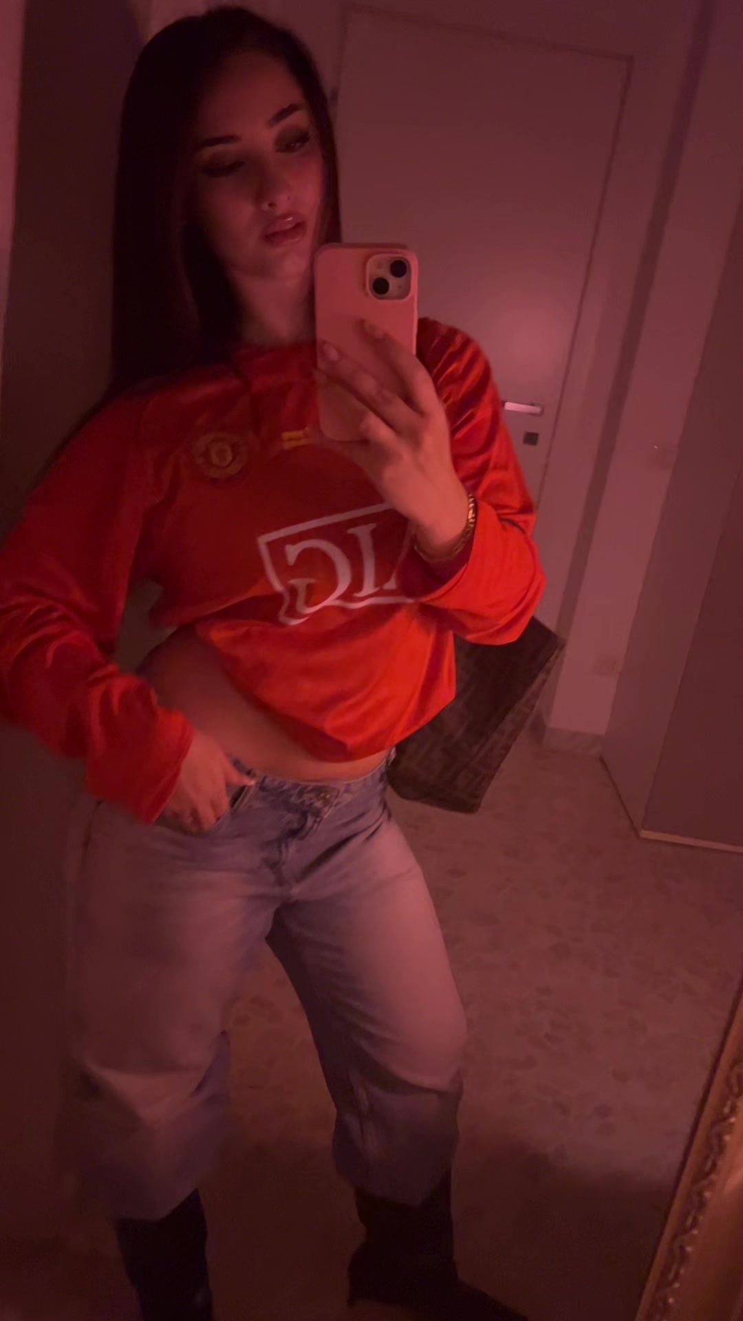 @elisabellucci_