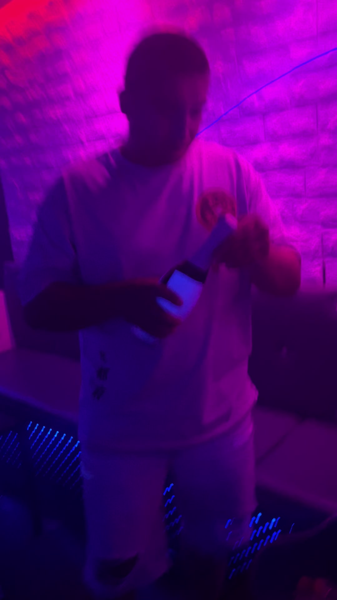 @CM