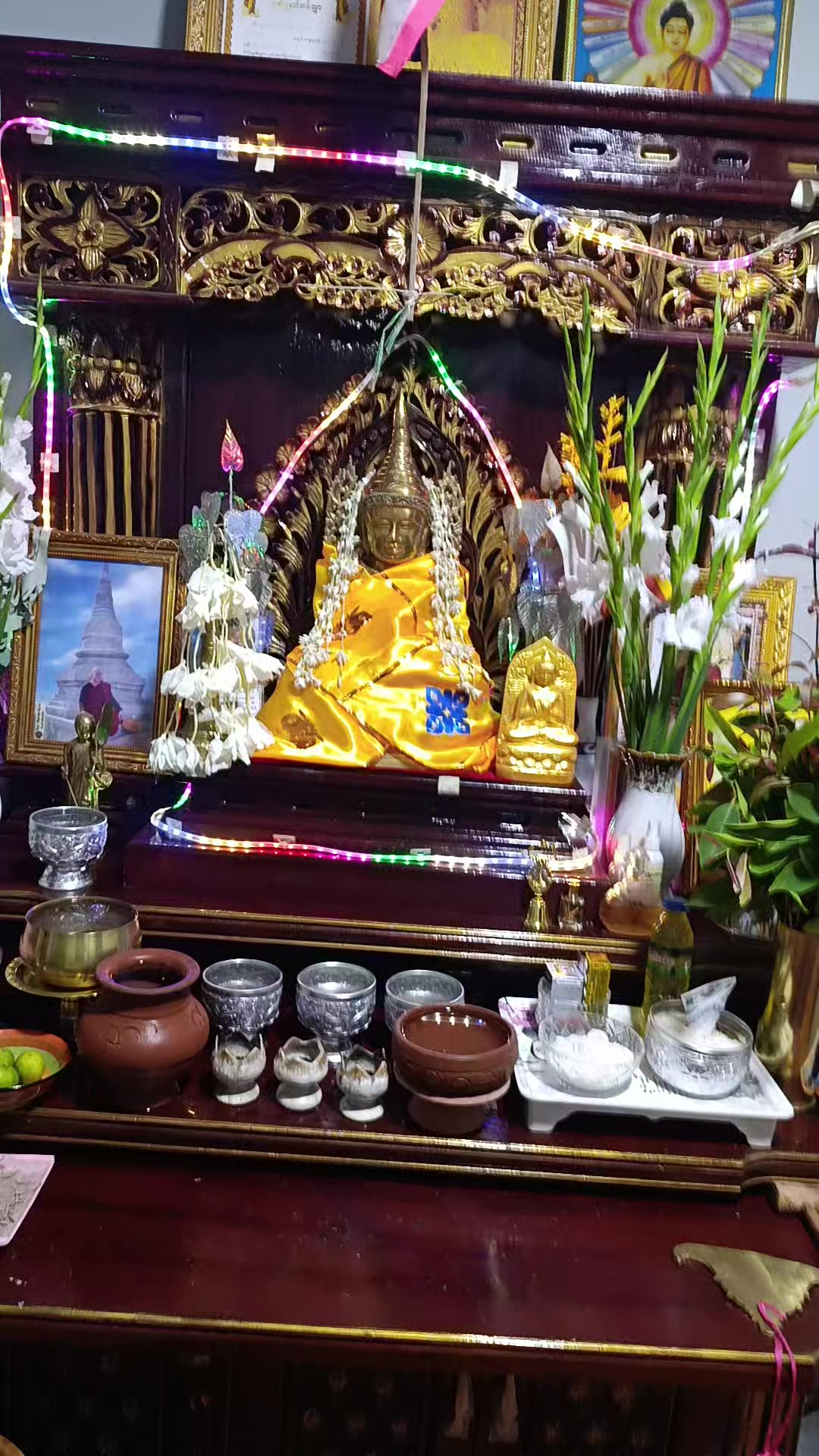 @မကေသီ
