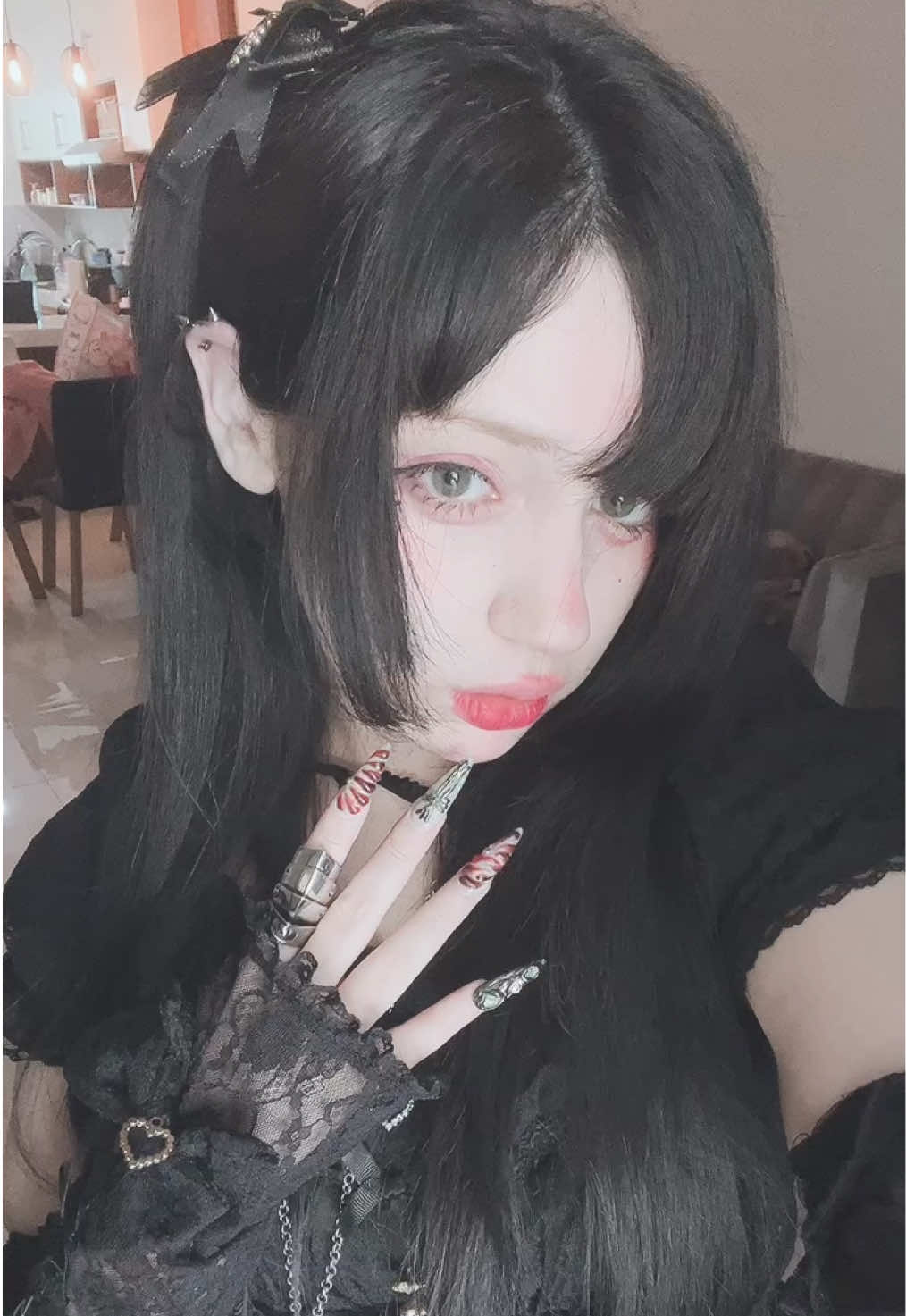 @Poniko