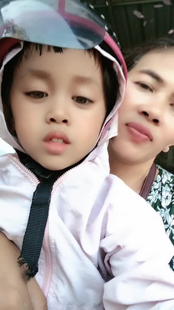 @Ketut Yasmini900