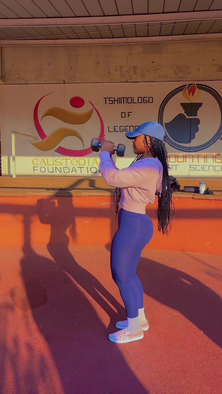 @Tiisetso