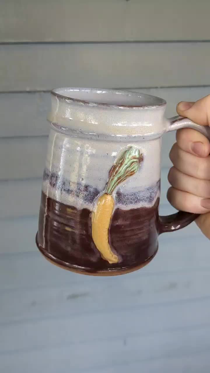 @Sad Radish Pottery