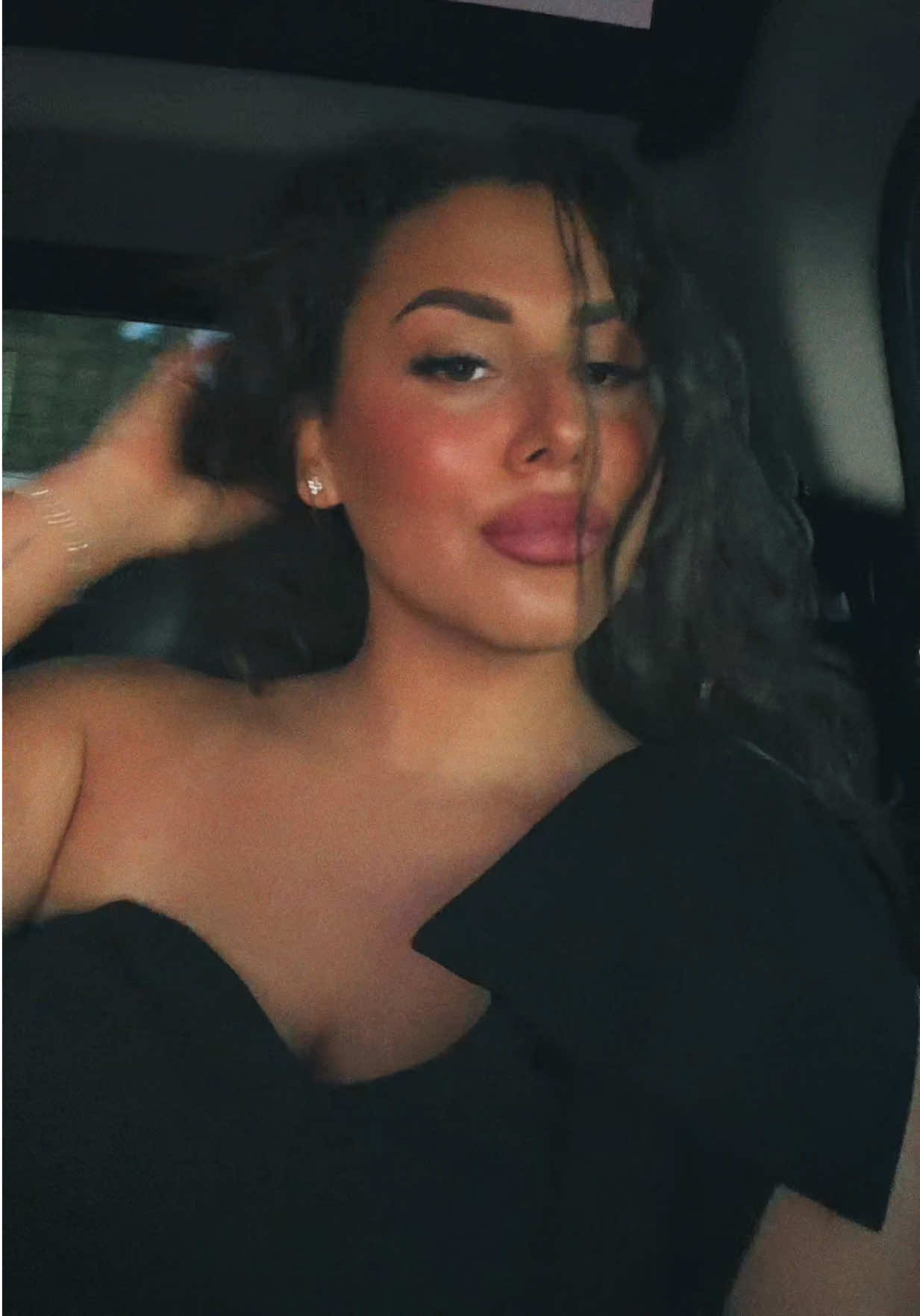 @Chiara🌪️🎱